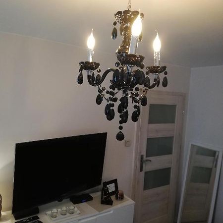 Kawalerka - Jelenia Gora, Dziel. Zabobrze Apartamento Exterior foto