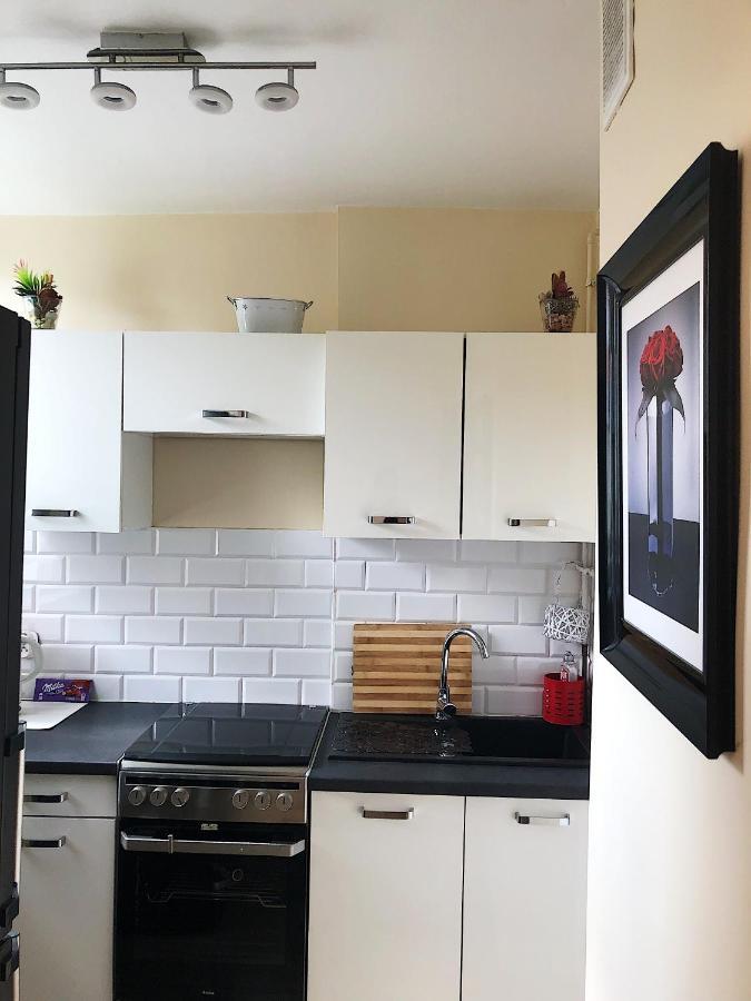 Kawalerka - Jelenia Gora, Dziel. Zabobrze Apartamento Exterior foto