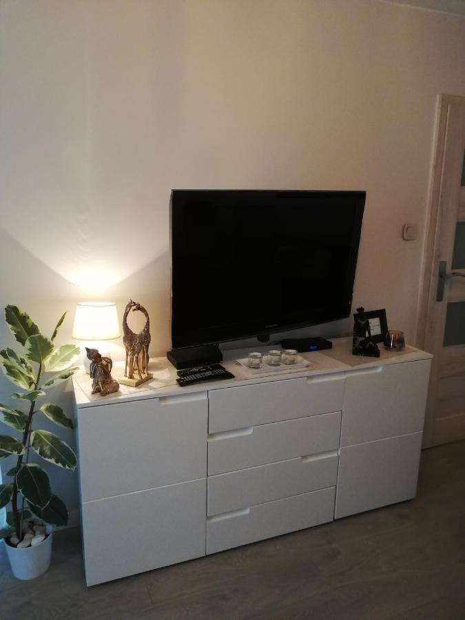 Kawalerka - Jelenia Gora, Dziel. Zabobrze Apartamento Exterior foto