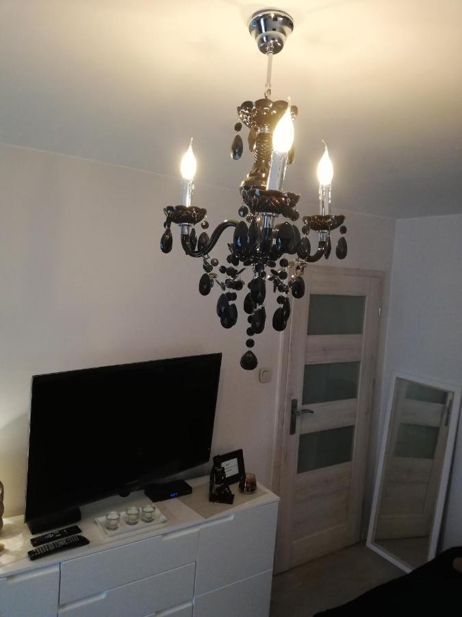 Kawalerka - Jelenia Gora, Dziel. Zabobrze Apartamento Exterior foto