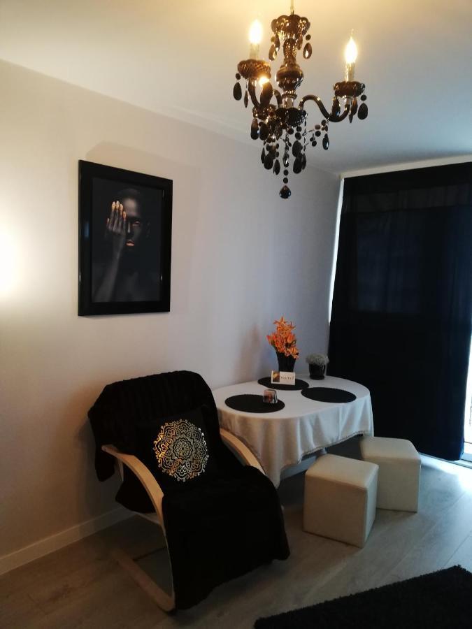Kawalerka - Jelenia Gora, Dziel. Zabobrze Apartamento Exterior foto